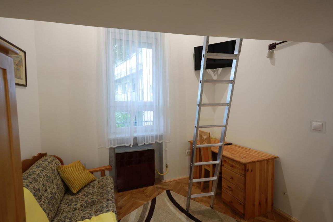 Vito Apartman Eger Zewnętrze zdjęcie