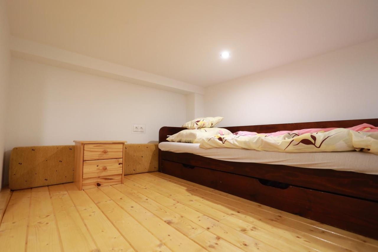 Vito Apartman Eger Zewnętrze zdjęcie